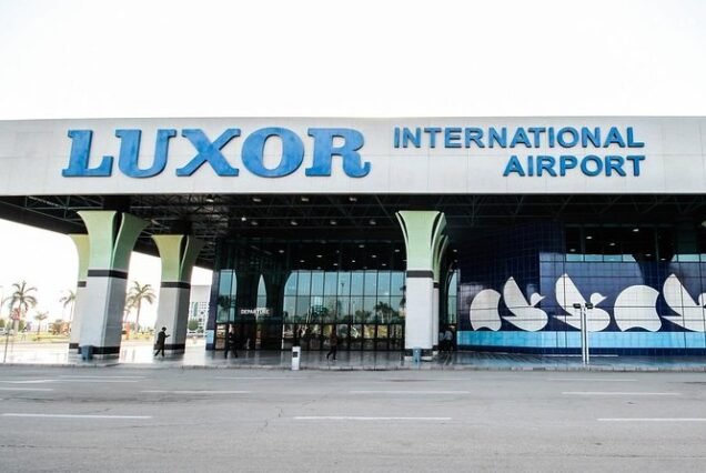 Luxor Airport to Hotel