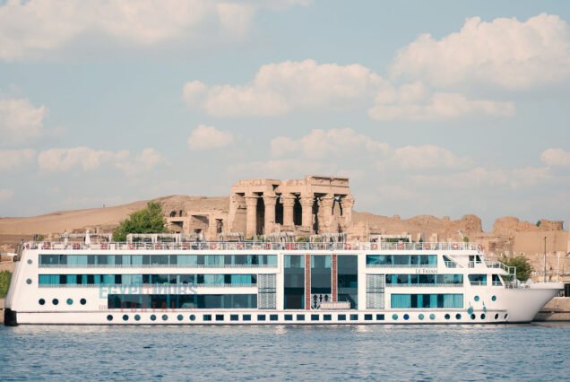 4-Night Nile Cruise from Luxor to Aswan + Abu Simbel + Balloon