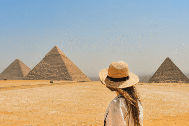 Giza Pyramids & Great Sphinx Tour